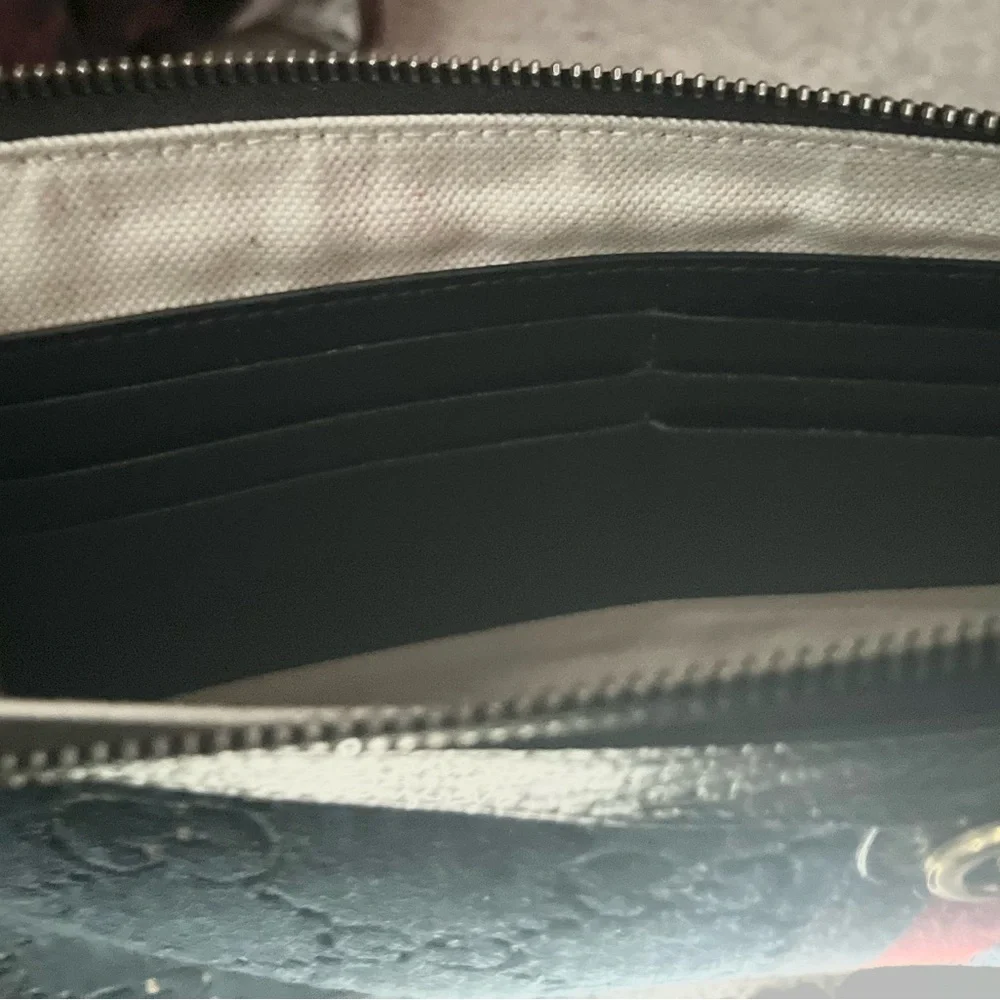 COPY - Gucci Velvet Pouch GG Large - Picture 7 of 7